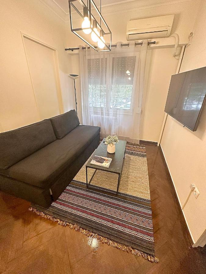 Check Point - Parthenon Appartement *